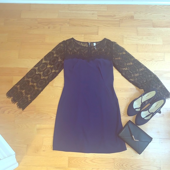 Navy blue dress with Lace sleeves - Picture 1 of 7